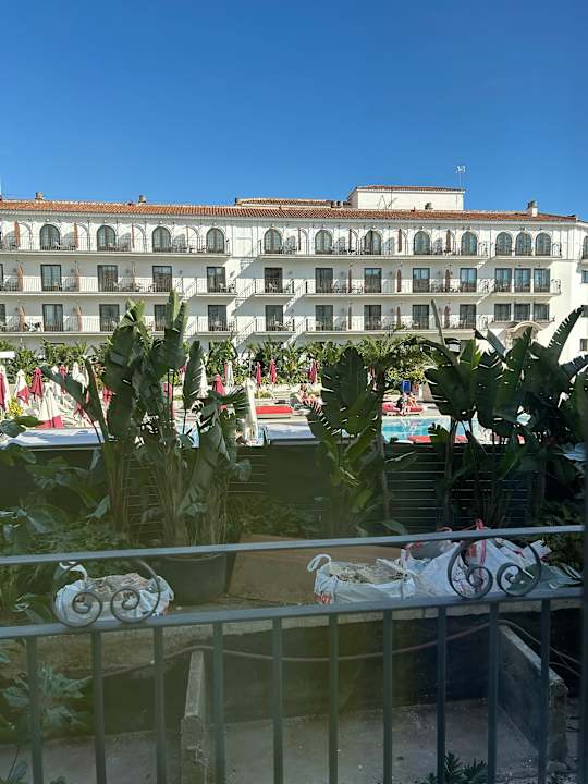 Außenansicht Hard Rock Hotel Marbella