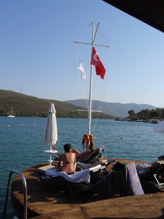 Strand Green Bay Resort & Spa