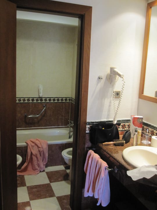 Waschgelegenheit/WC/Bad Playacanela Hotel