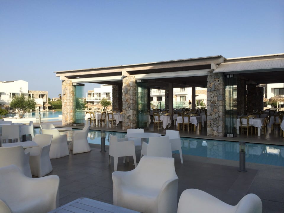 Bar zum Blick ins Restaurant Diamond Deluxe Hotel & SPA