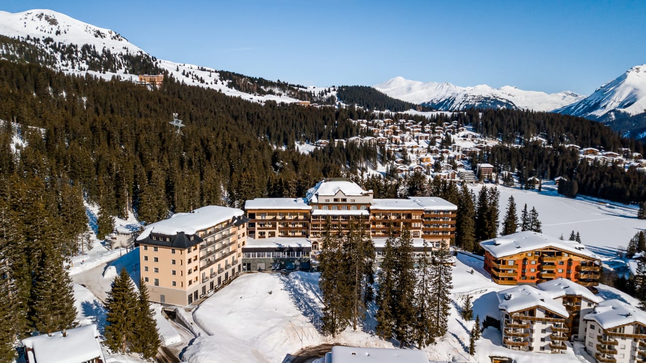 Außenansicht Waldhotel Arosa