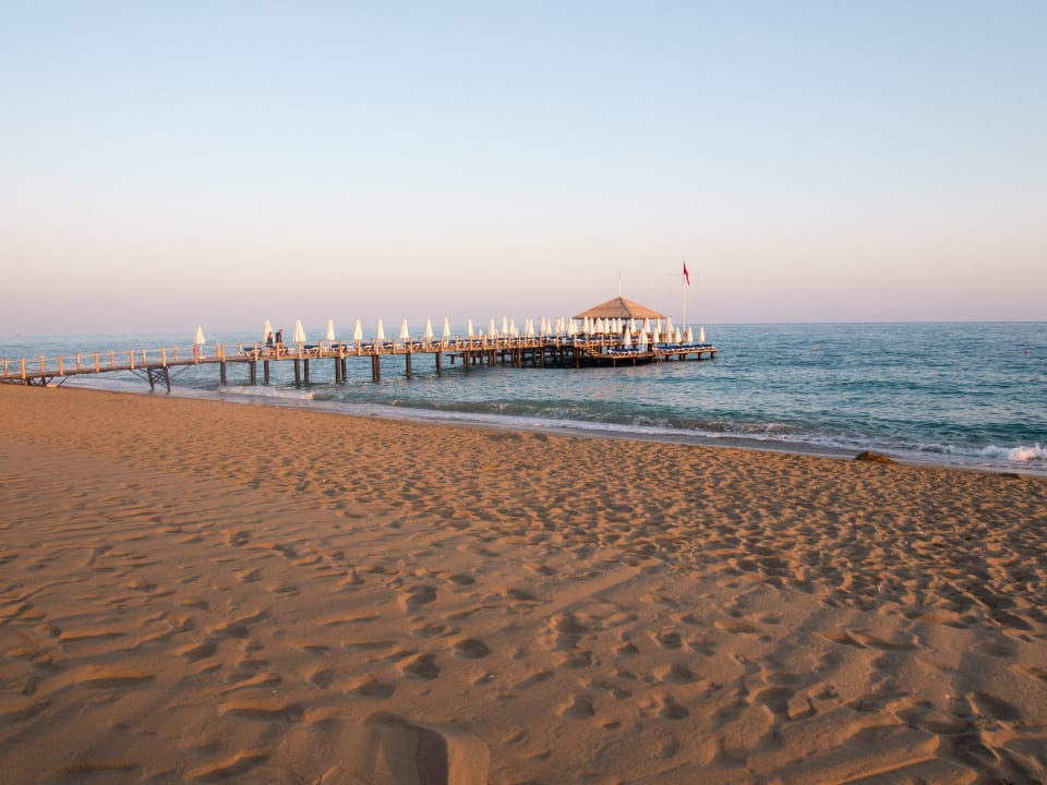 Hotelsteg und strand Blue Waters Club