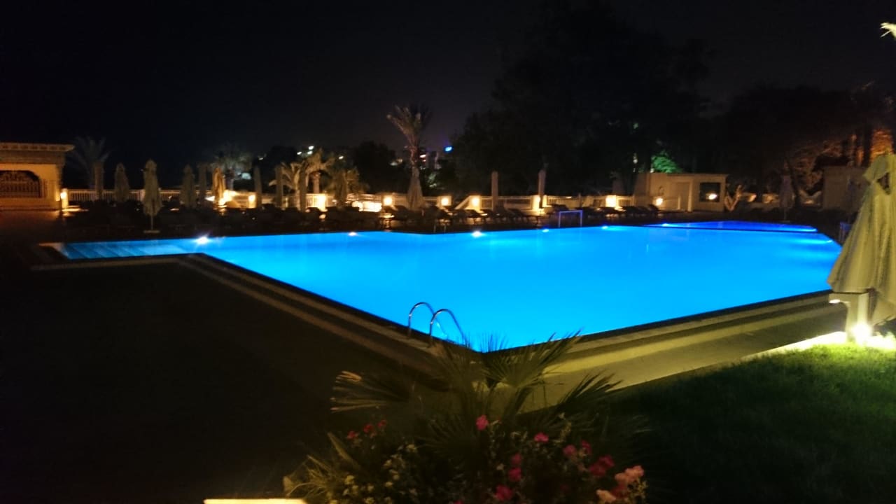 Nachts am Pool Hotel Bel Azur Thalasso & Bungalows