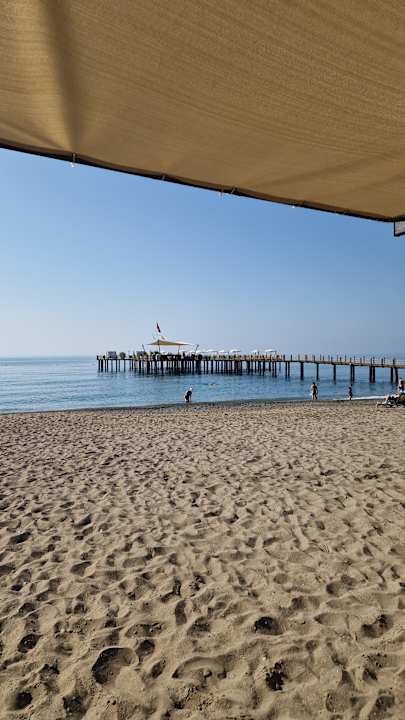 Strand Xanadu Resort Hotel