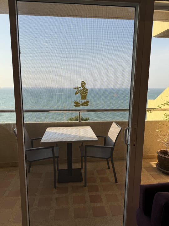 Zimmer Royal Cliff Beach Hotel