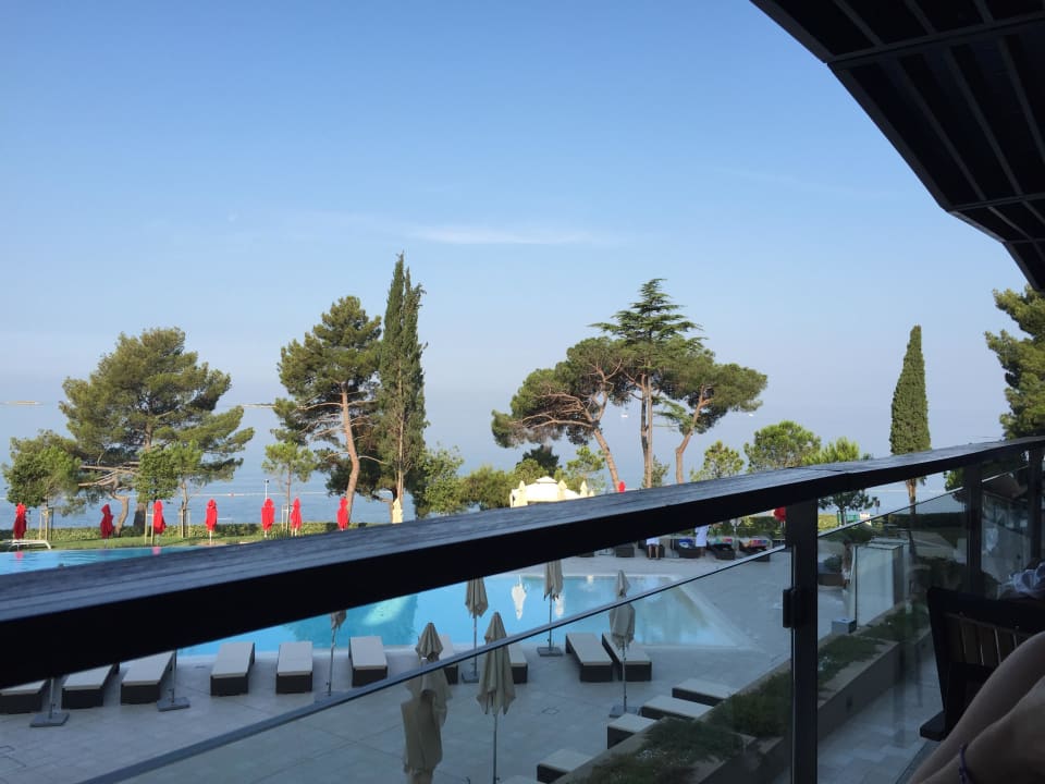 Ausblick beim Frühstücken Hotel Parentium Plava Laguna