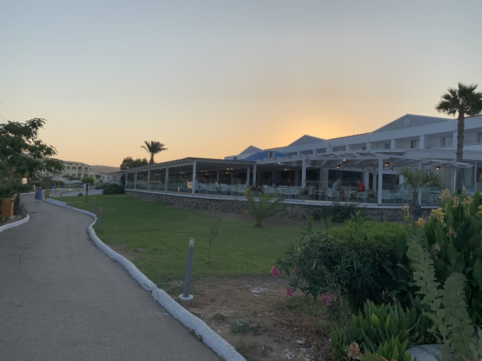 Gartenanlage Sandy Beach Resort