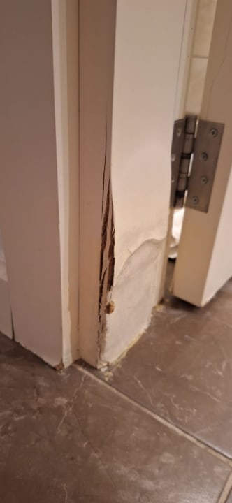 Zimmer Well Palace Side