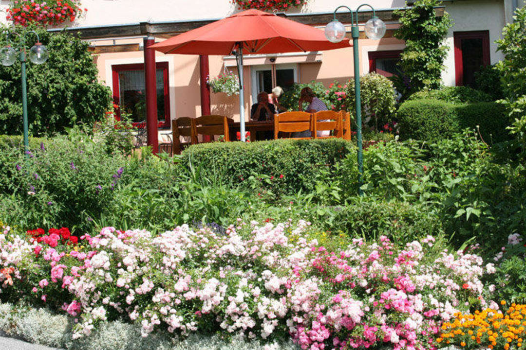 Gastgarten Gasthaus Gostisce Trattoria Ogris