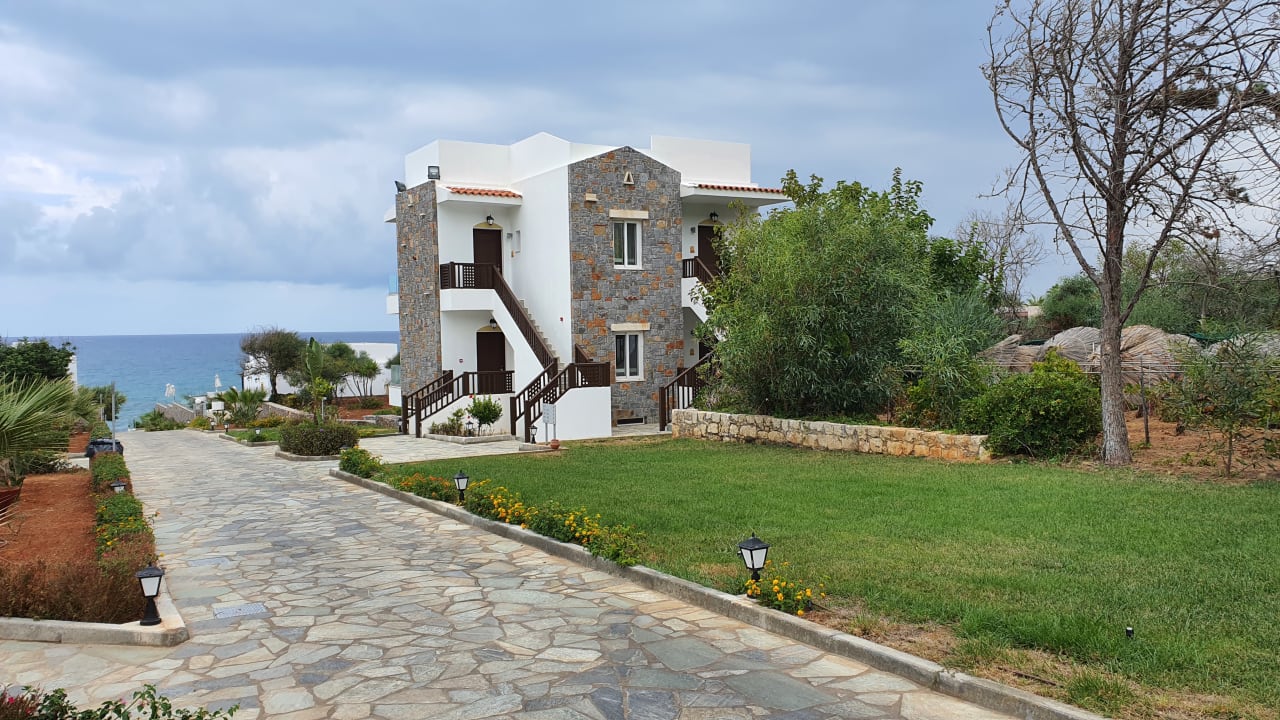 Außenansicht Alexander Beach Hotel & Village Resort