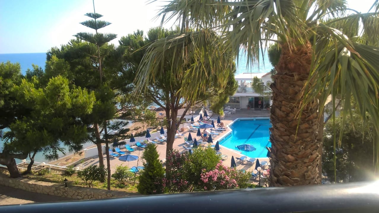 Basen Alexandra Beach Resort & Spa