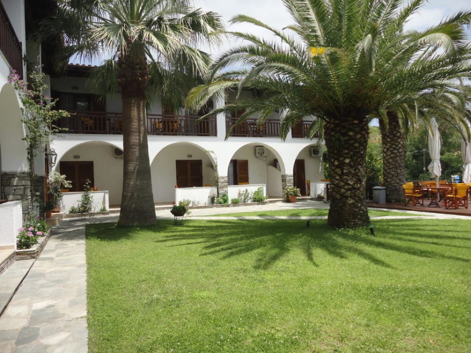Garten Hotel Filoxenia