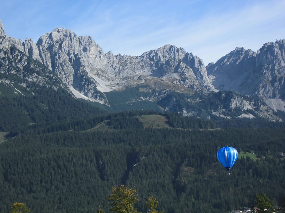 Blick auf einen Teil des Wilden Kaisers  Bauernhof Schnablhof