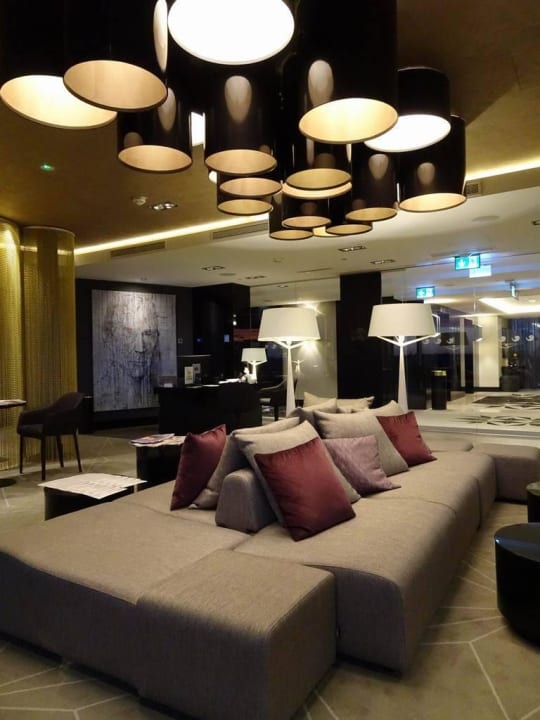 Executive Lounge Hilton Tallinn Park