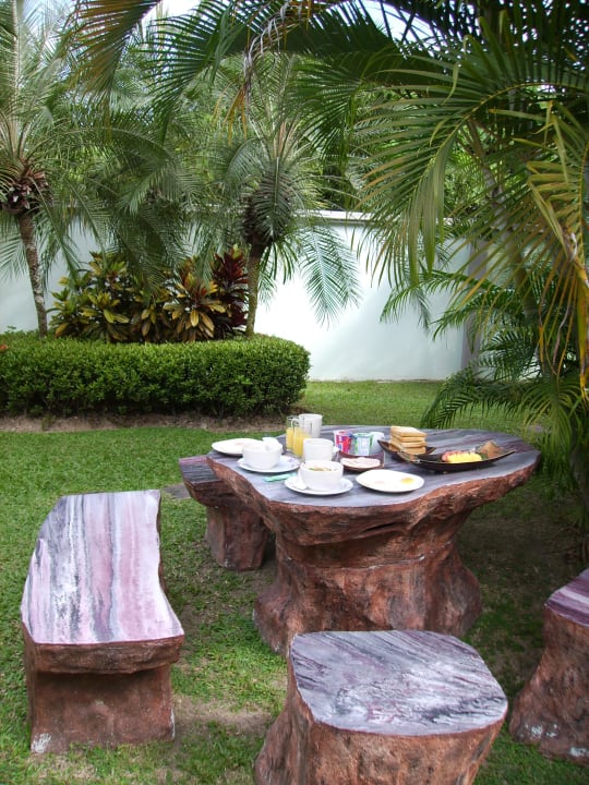 Frühstück Phuket Lotus Lodge