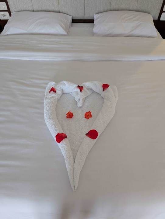 Zimmer Diamond Beach by Pearl Resort