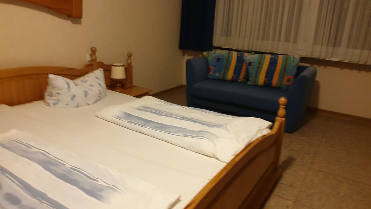 Zimmer Rheinhotel Wagner