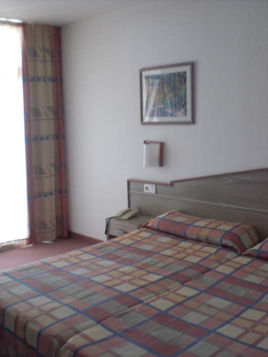 Habitación HL Miraflor Suites Hotel