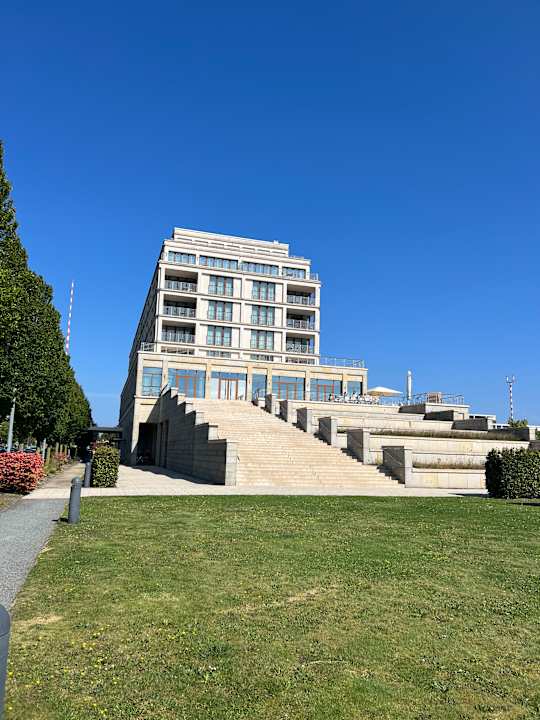 Außenansicht ATLANTIC Hotel Wilhelmshaven