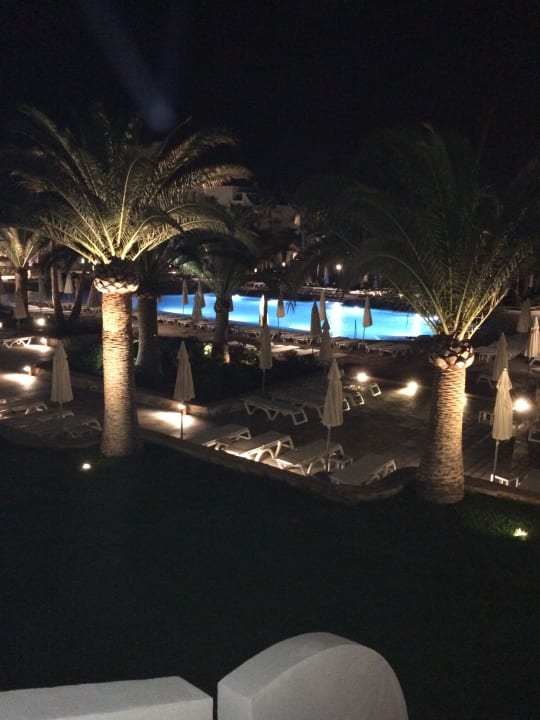 Außenansicht Grand Palladium White Island Resort & Spa