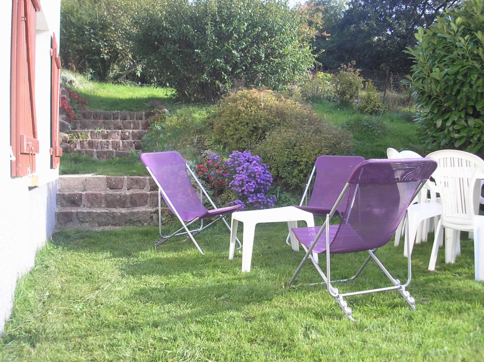 Gartenanlage Maison de vacances Les Brimbelles Vosges