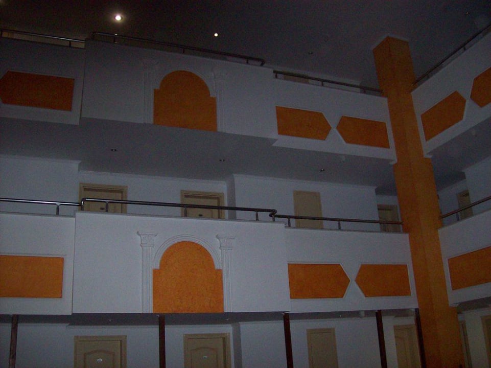 Zugänge zu den Zimmern Grand Seker Hotel