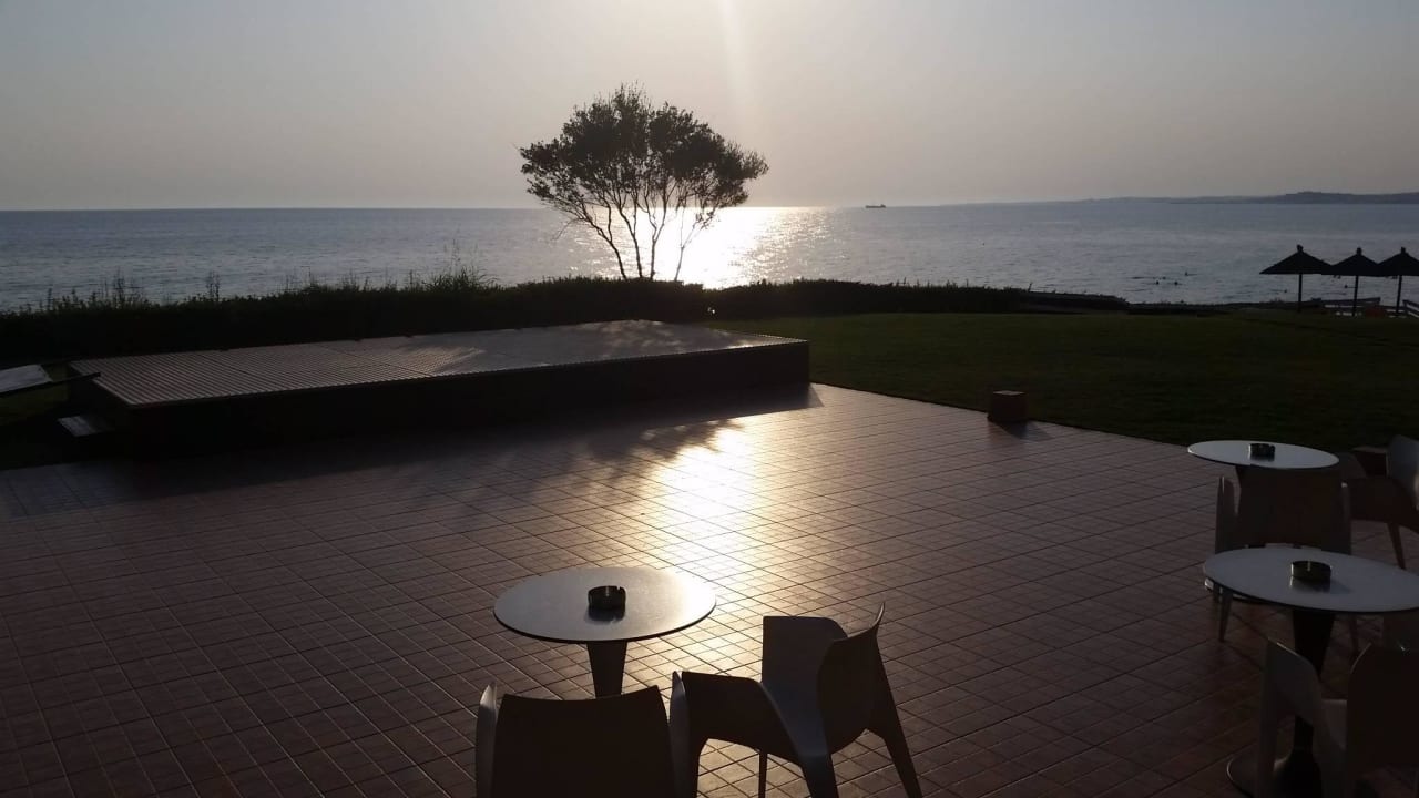 Sonnenuntergang  Istion Club & Spa