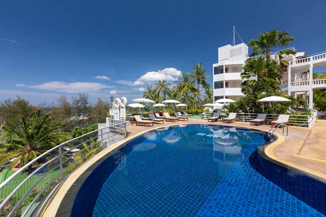 Pool Best Western Phuket Ocean Resort