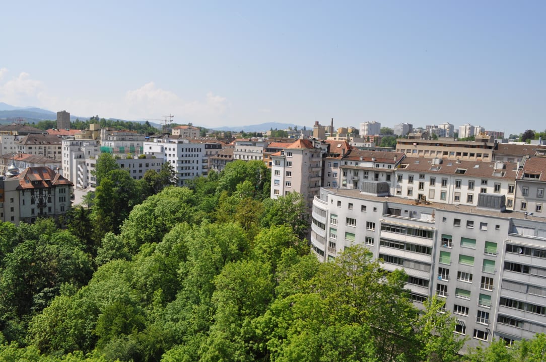 Aussicht vom Zimmer (6. Stock) Hotel NH Fribourg