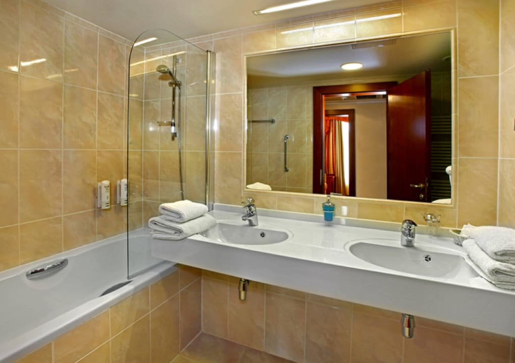 Luxury Suite - bathroom Hotel Olympia