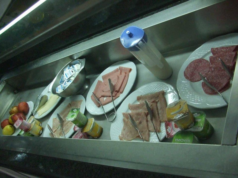 Büffet Ereza Apartamentos Los Hibiscos- Adults Only