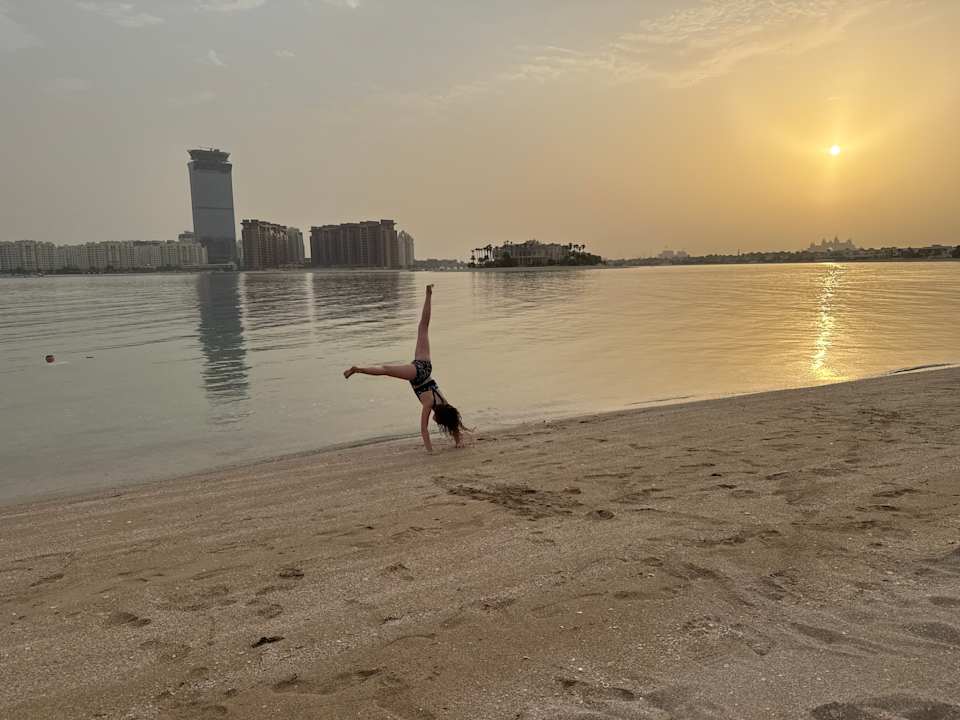 Strand Rixos The Palm Hotel & Suites