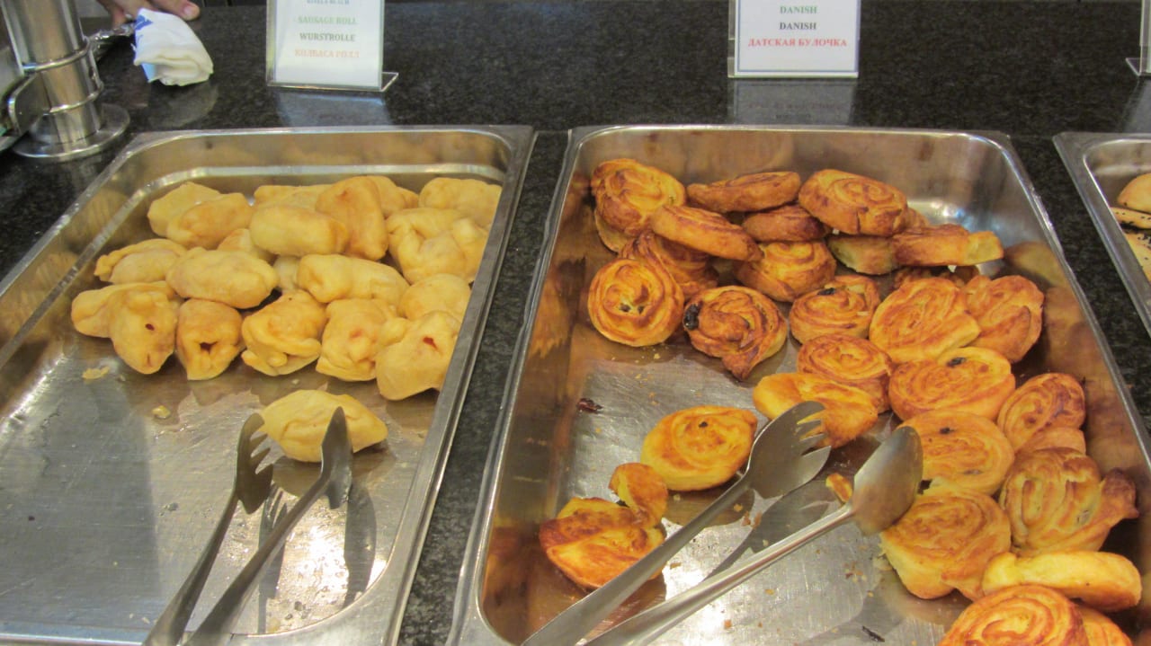 Frühstücksbuffet Hauptrestaurant Mitsis Selection Rinela