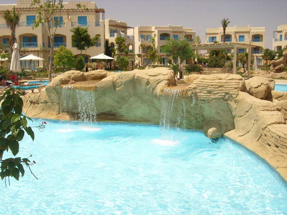 Pool Pasadena Hotel & Resort