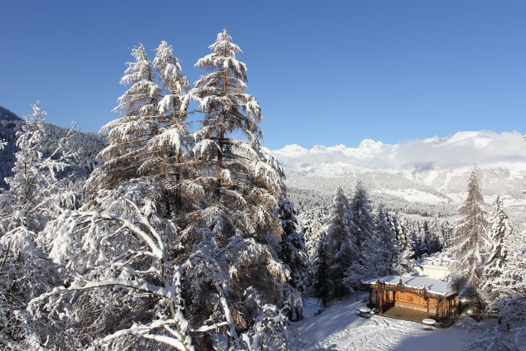Ausblick zur Corviglia Hotel Saratz