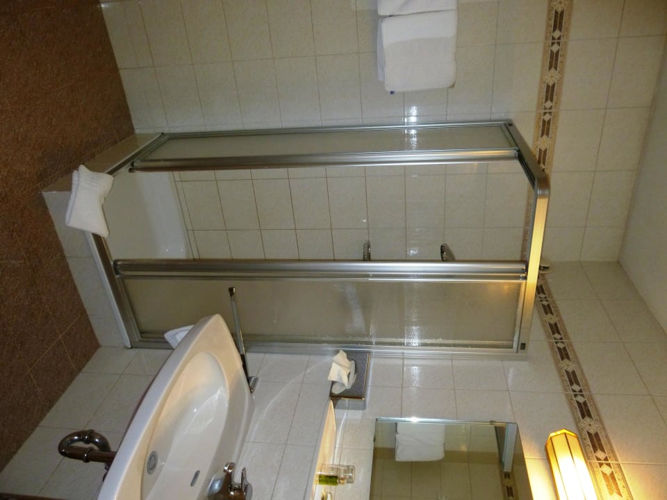 Badezimmer Alpines Gourmet Hotel Montanara