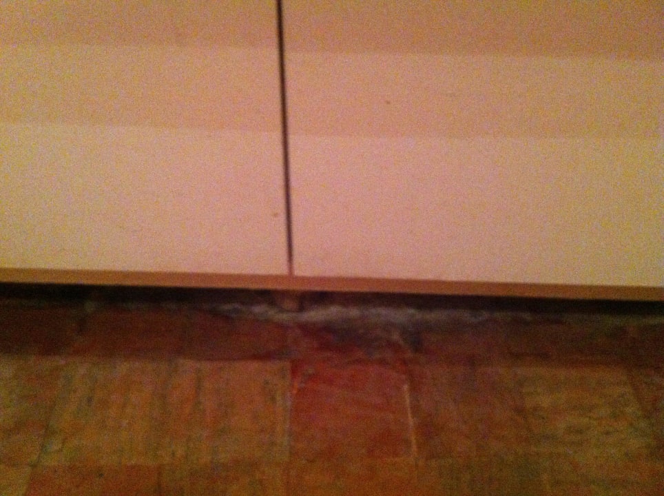 Waschtisch Schränkchen  Royal Tulip Taj Sultan