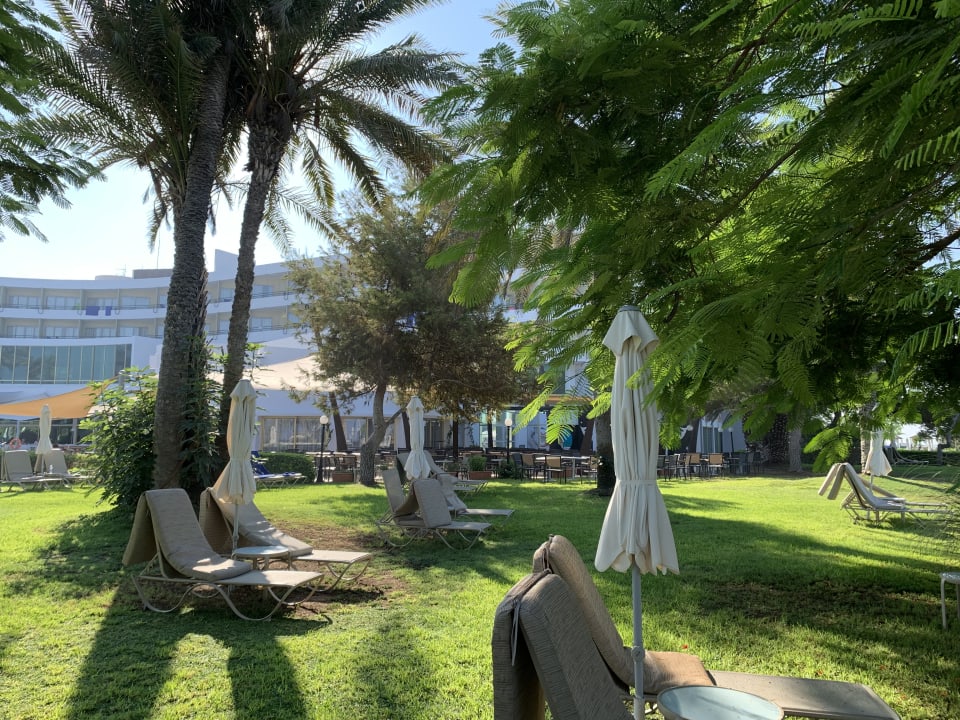 Gartenanlage Hotel Louis Imperial Beach