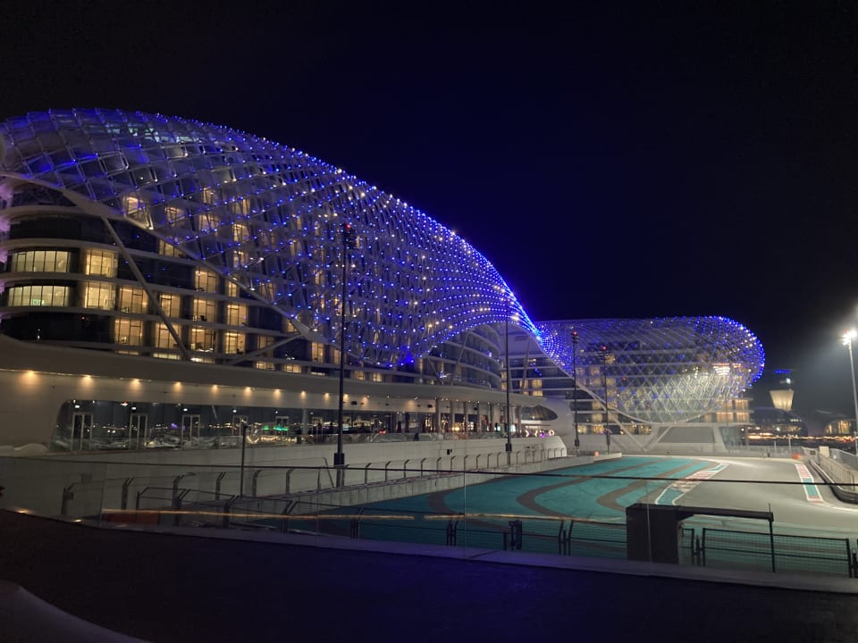 Außenansicht W Abu Dhabi - Yas Island