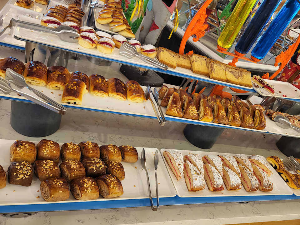 Gastro Granada Luxury Okurcalar