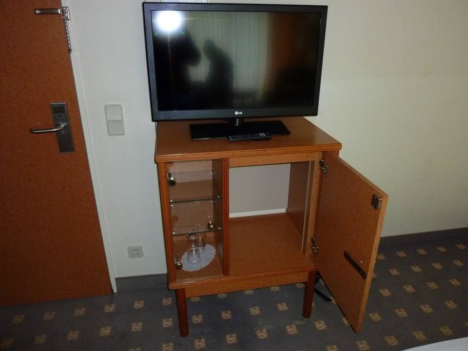 Flatscreen Leonardo Hotel Hamburg Airport