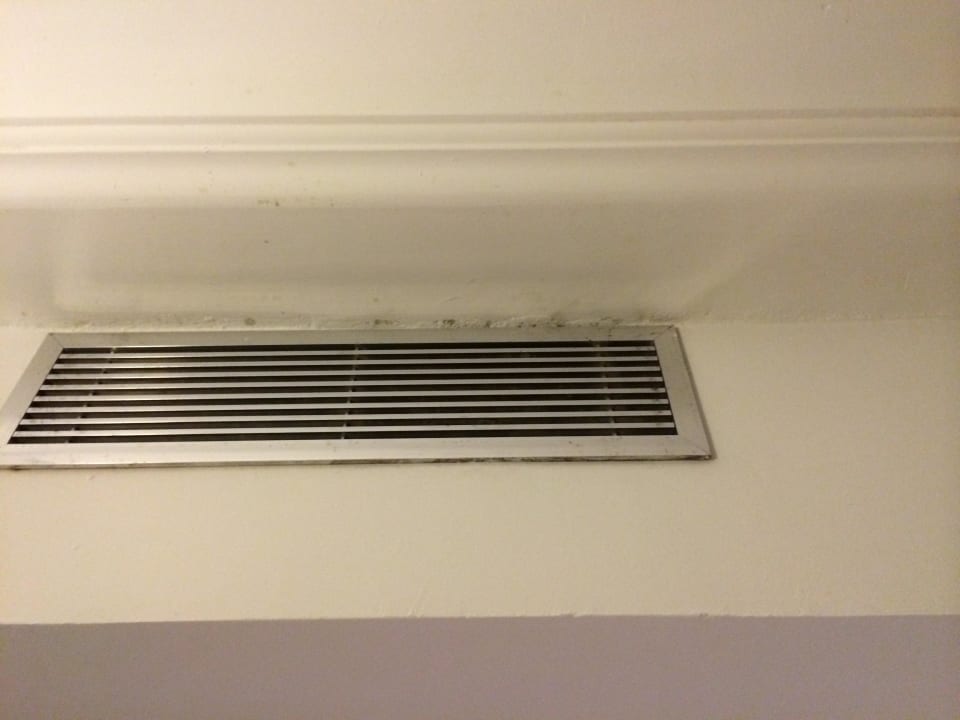 Schimmel an der Wand Calimera Yati Beach