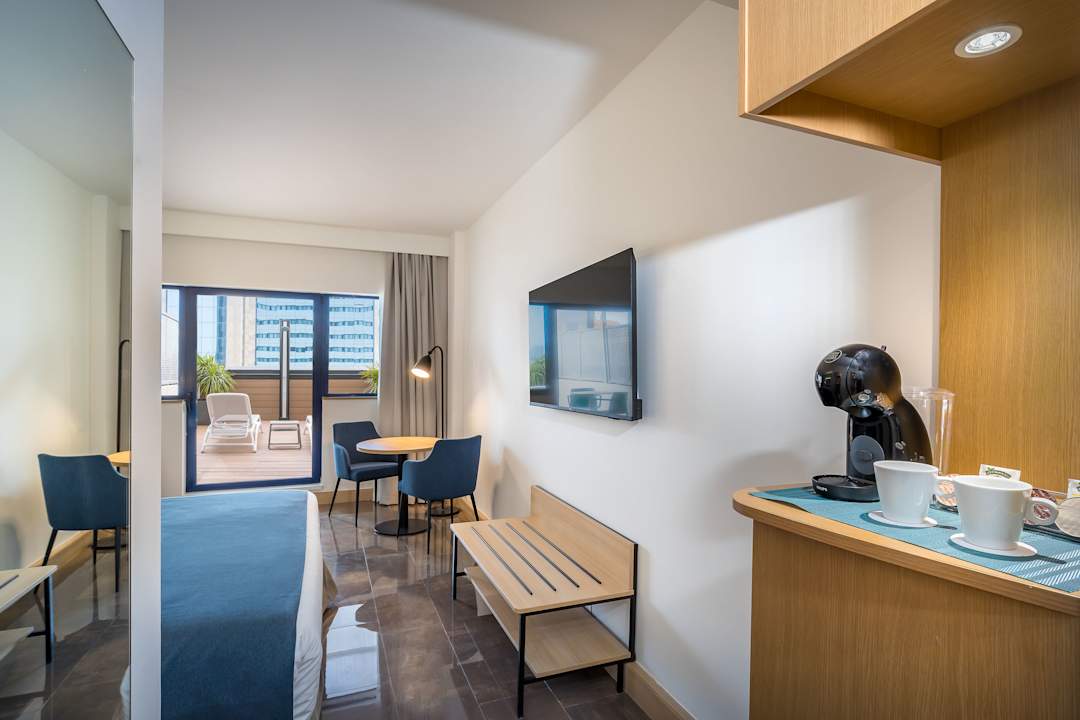 Zimmer Occidental Murcia Agalia