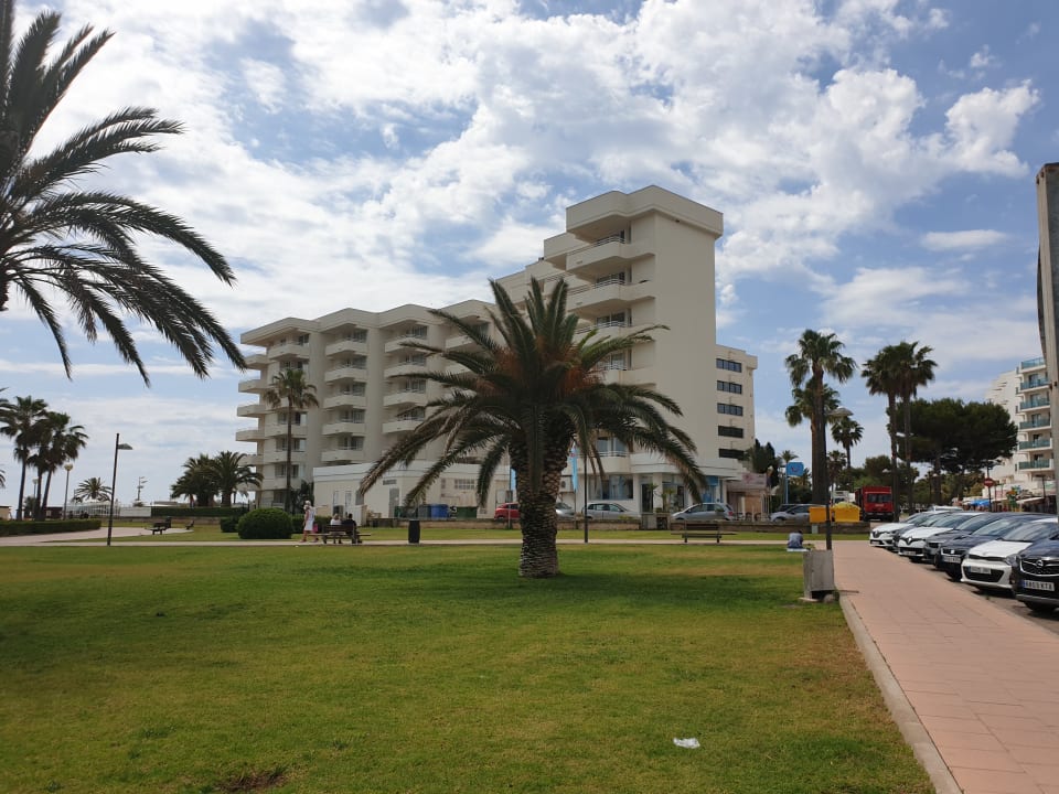 Außenansicht Hipotels Mercedes