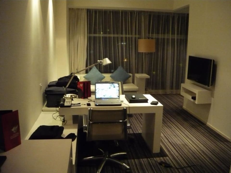 Eingangsbereich Grand Mercure Shanghai Century Park