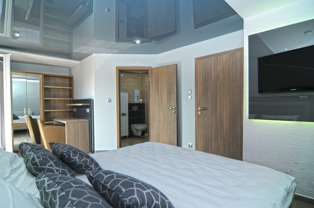 Zimmer Hotel & Appartements Nanis