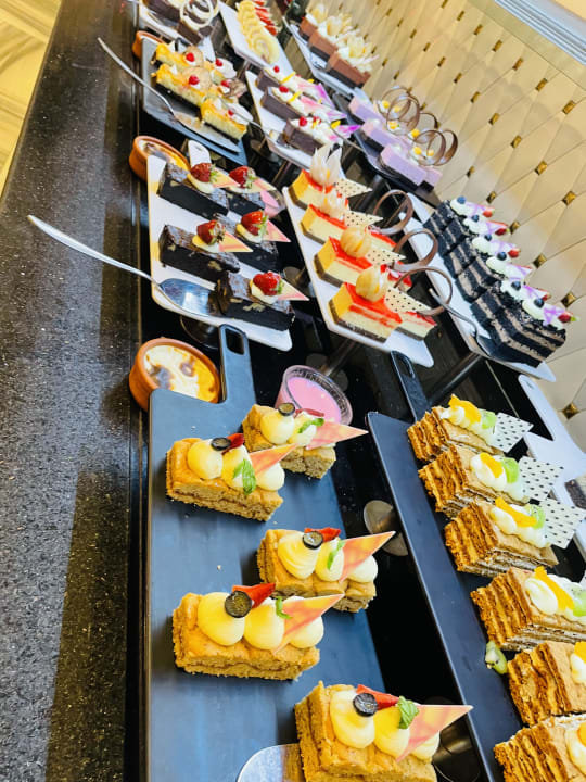 Gastro Azura Deluxe Resort & Spa Hotel