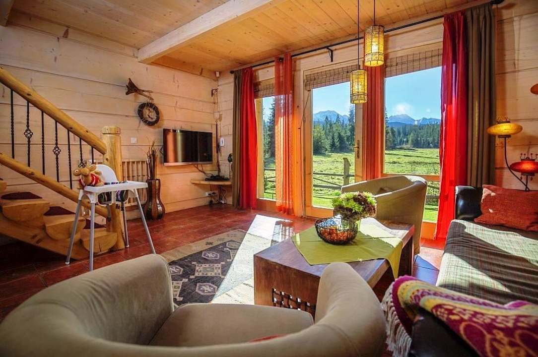 Domek etniczny - salon Ferienhaus Tajgolka