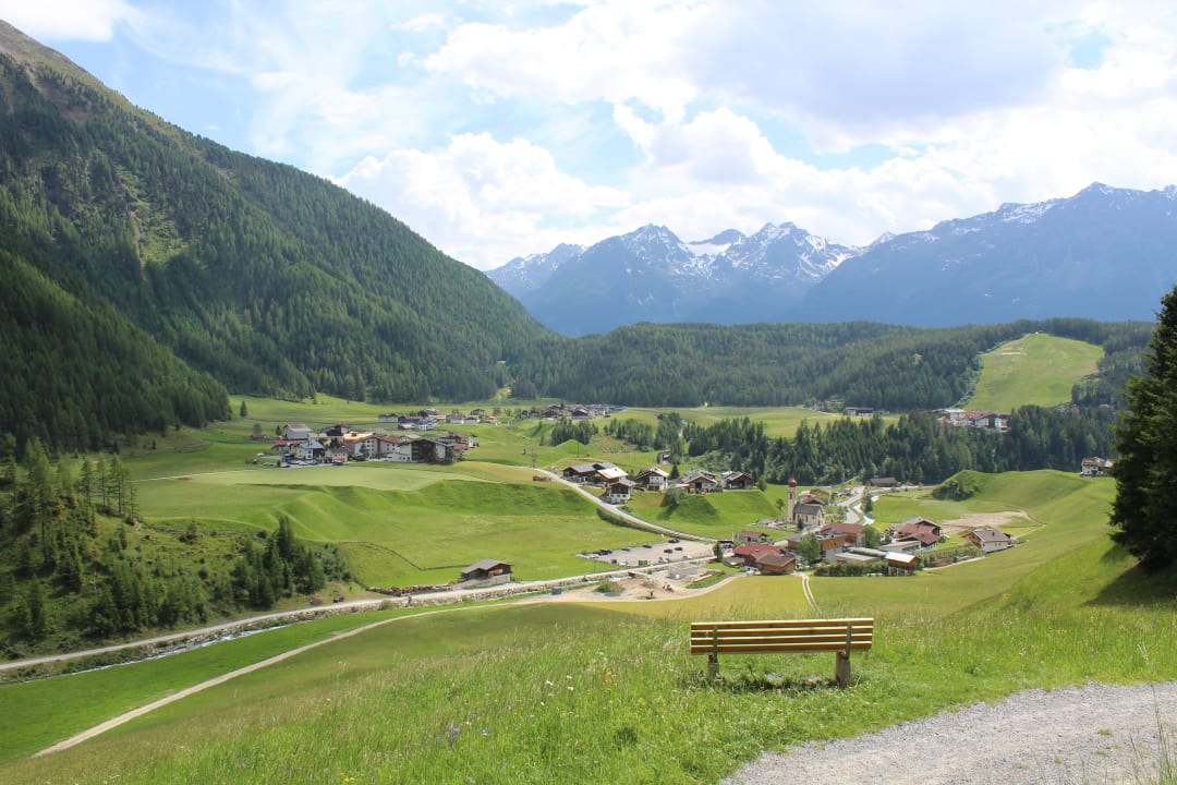 Außenansicht Hotel Tauferberg