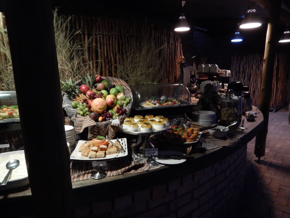 Büffet Etosha Village